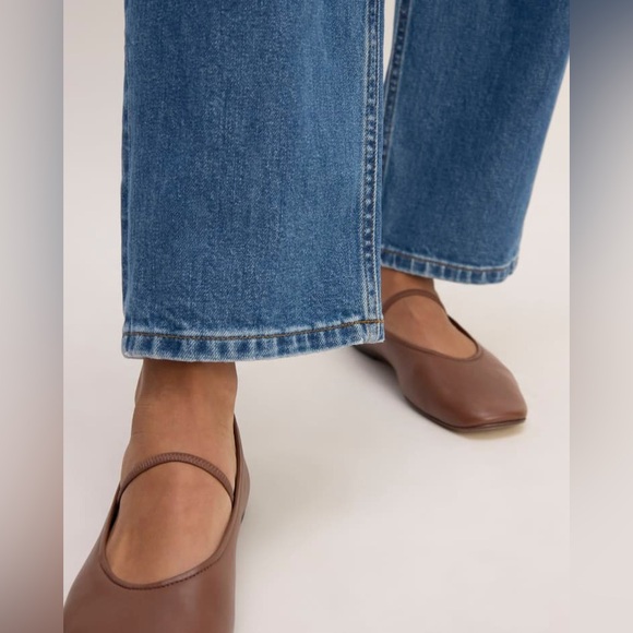 EVERLANE The Way-High® Jean Mid Indigo - Picture 10 of 10